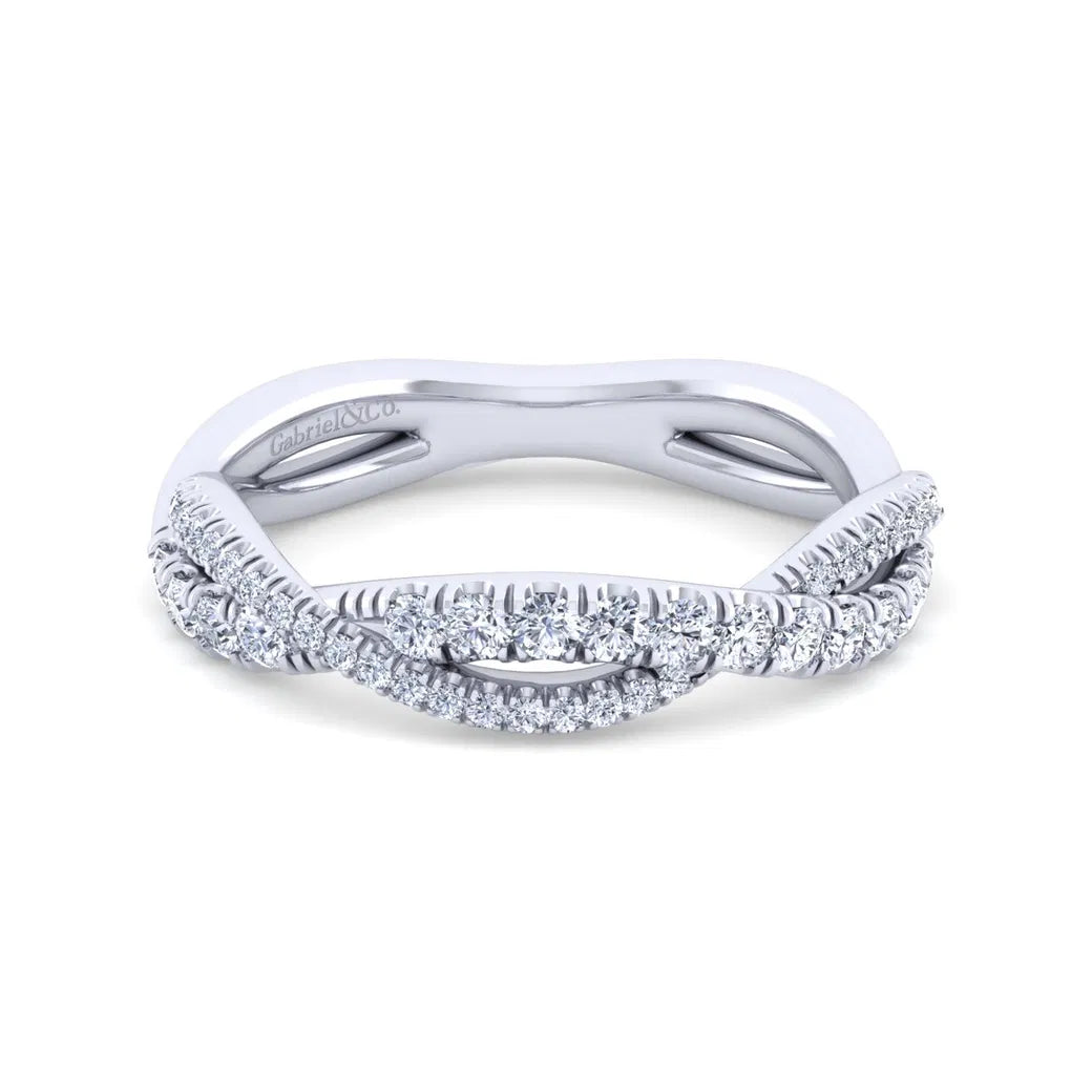 White Gold Diamond Twist Ring - SHOPKURY.COM