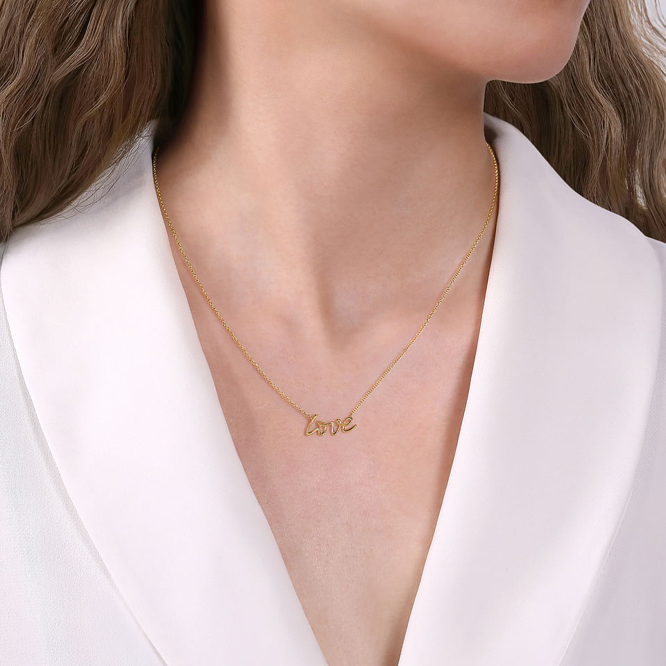 Love Script Necklace - SHOPKURY.COM