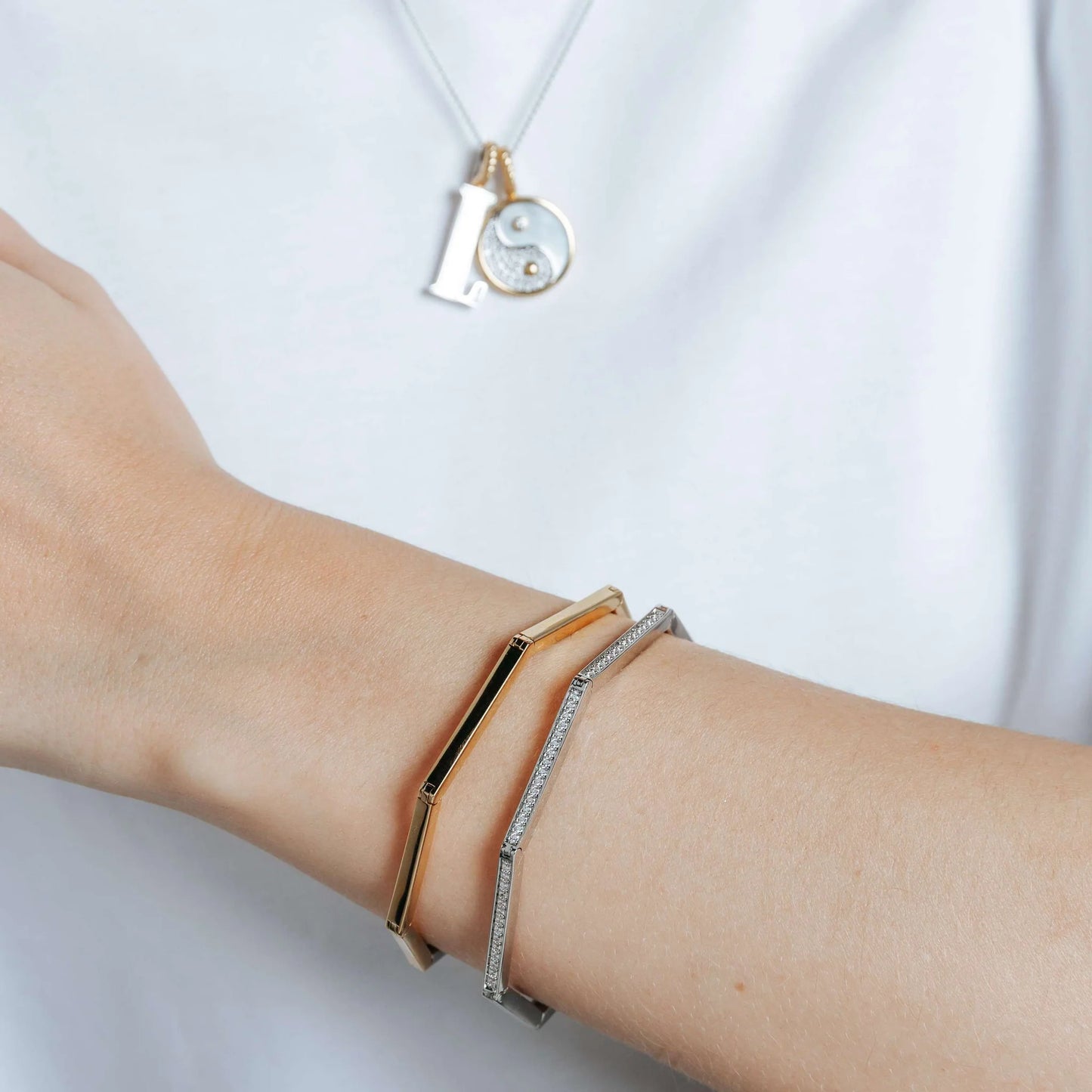 Octagonal Golden Bracelet - SHOPKURY.COM