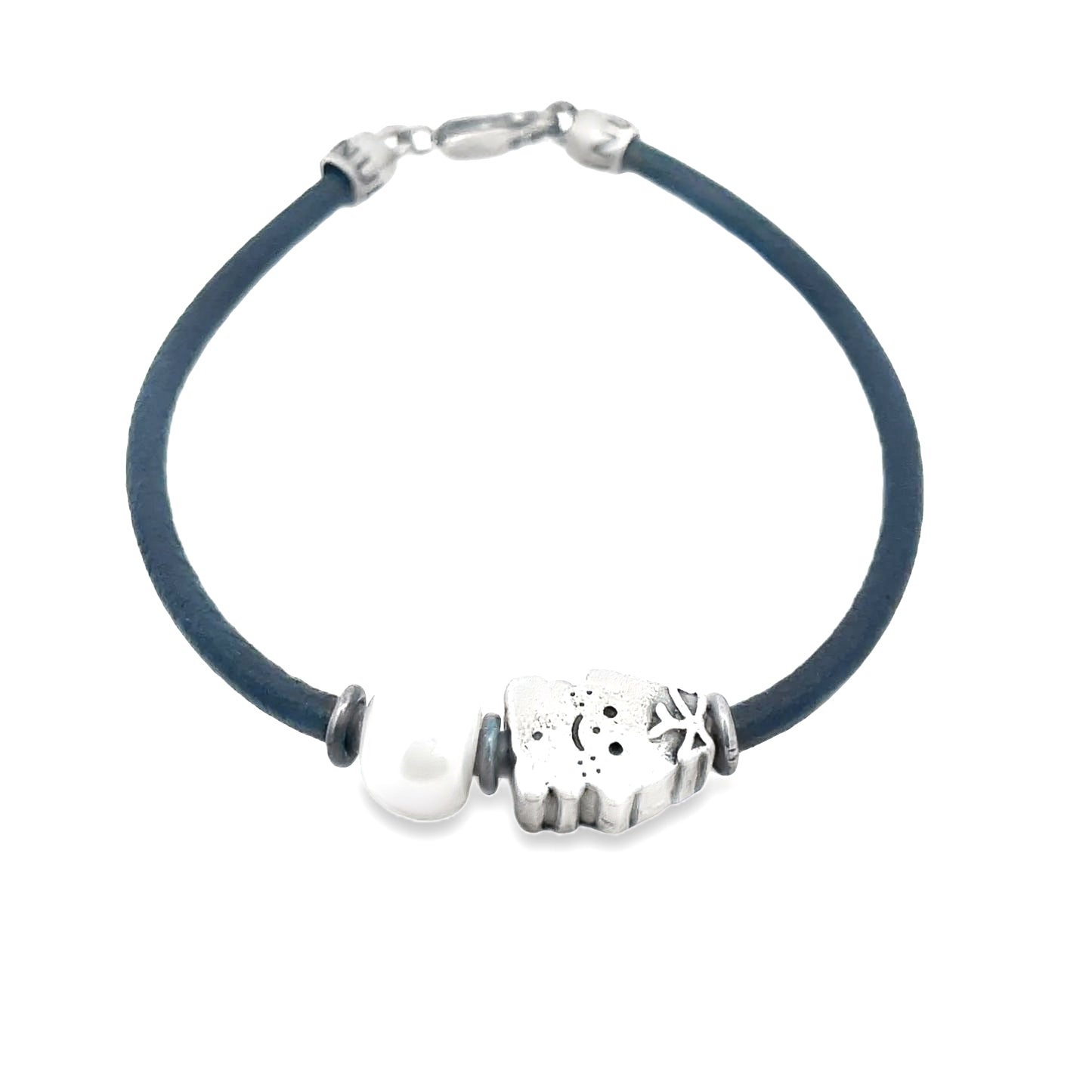 Baby Girl on a Pearl Leather Bracelet - SHOPKURY.COM