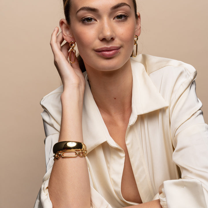 Linked Universe Golden Bracelet - SHOPKURY.COM