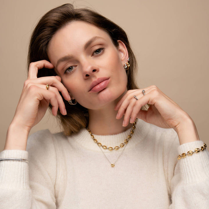 Golden Knot Necklace - SHOPKURY.COM