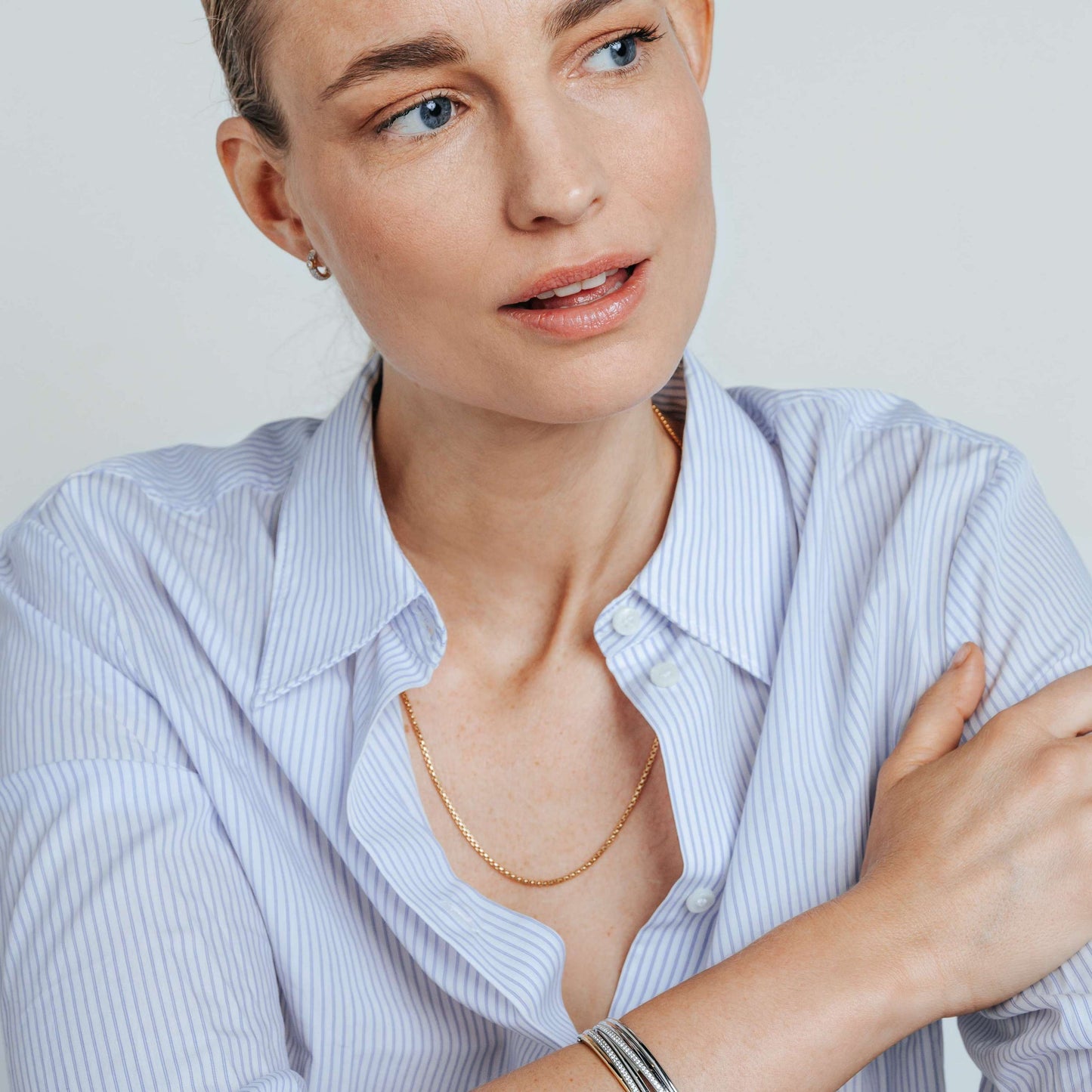 Round Box 2MM Golden Chain - SHOPKURY.COM