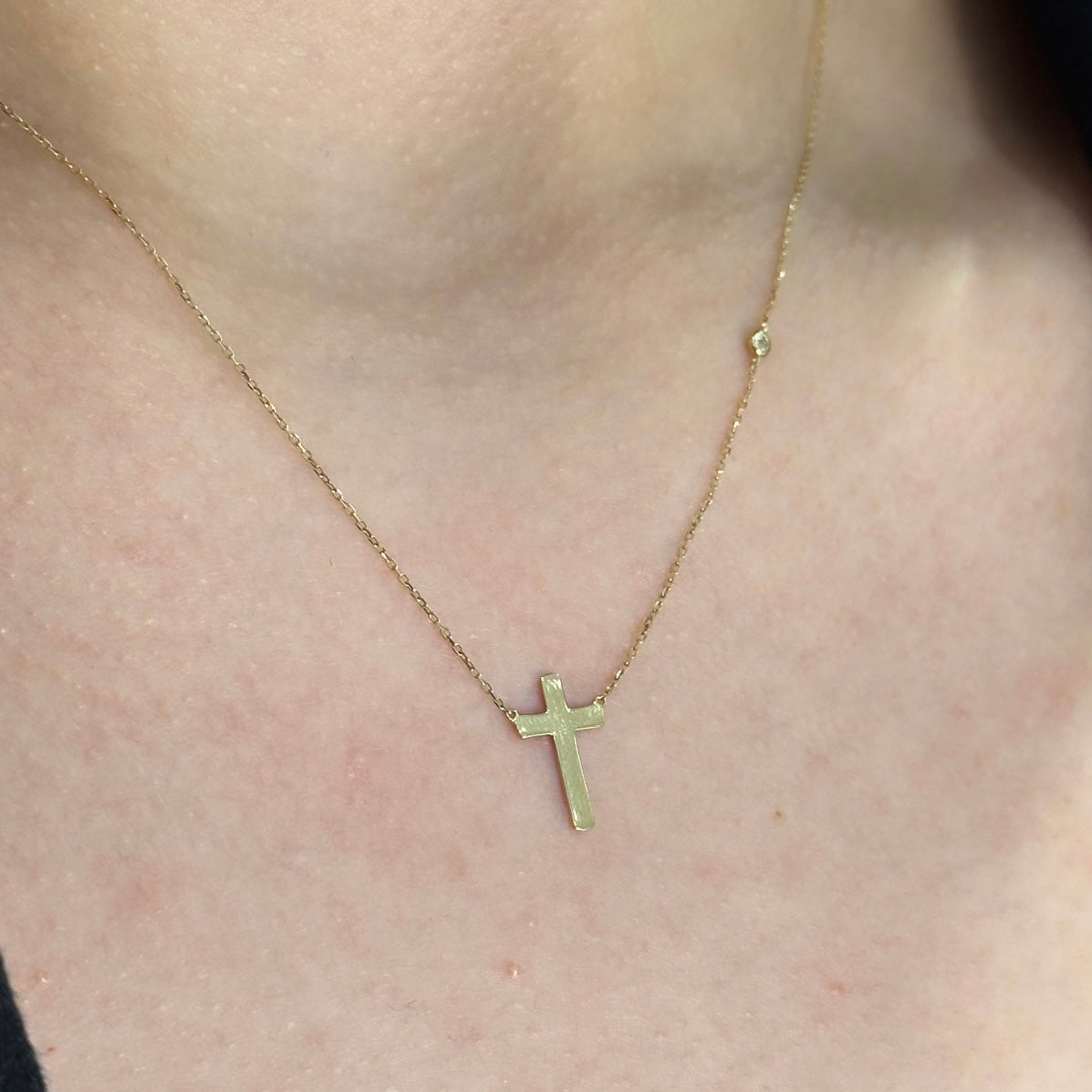 Cross Diamond Necklace - SHOPKURY.COM