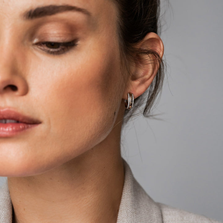 My  Favorite Rose Earrings - SHOPKURY.COM