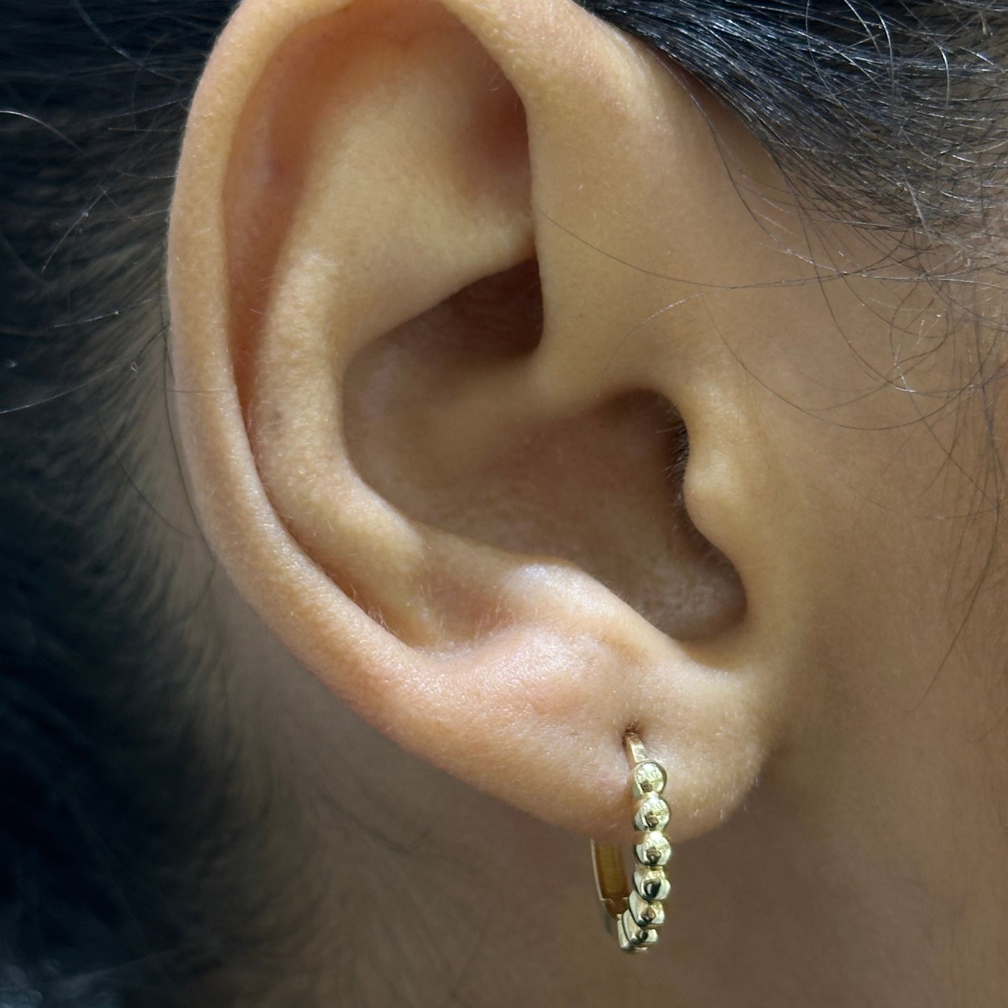 15.5MM Beaded Huggie Earrings - SHOPKURY.COM