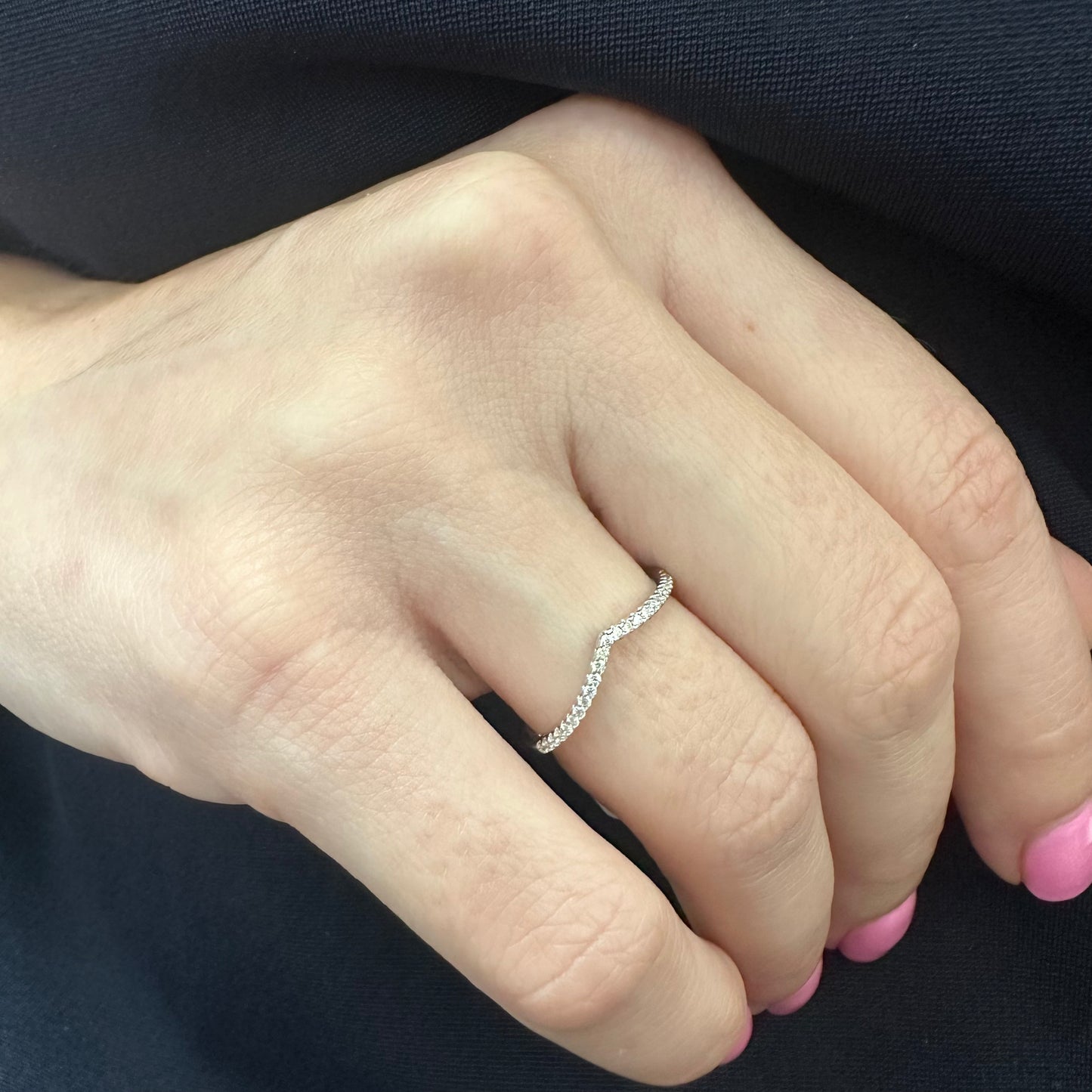 V Curve Thin .09ct Diamond Ring - SHOPKURY.COM