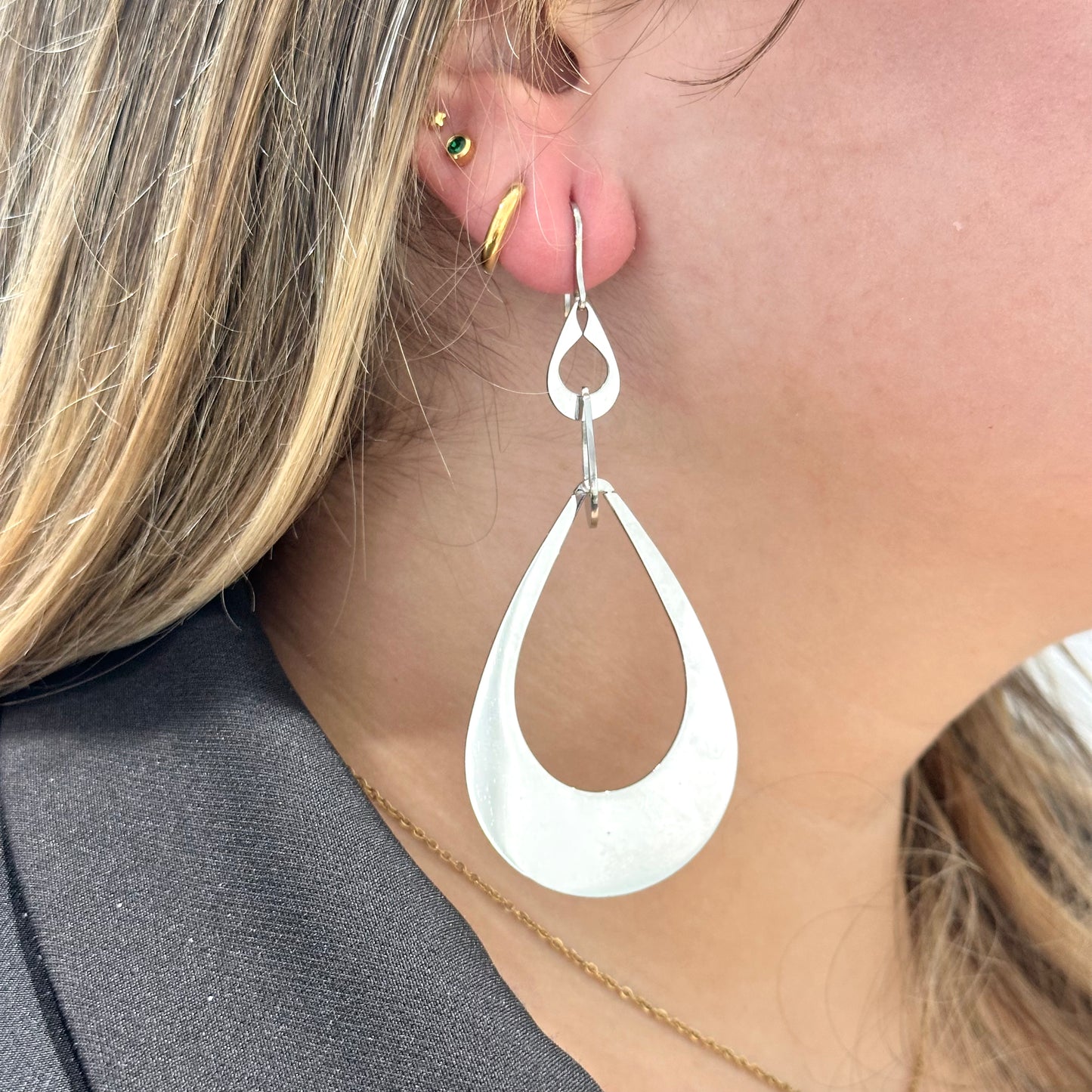 Teardrop Dangle Earrings - SHOPKURY.COM