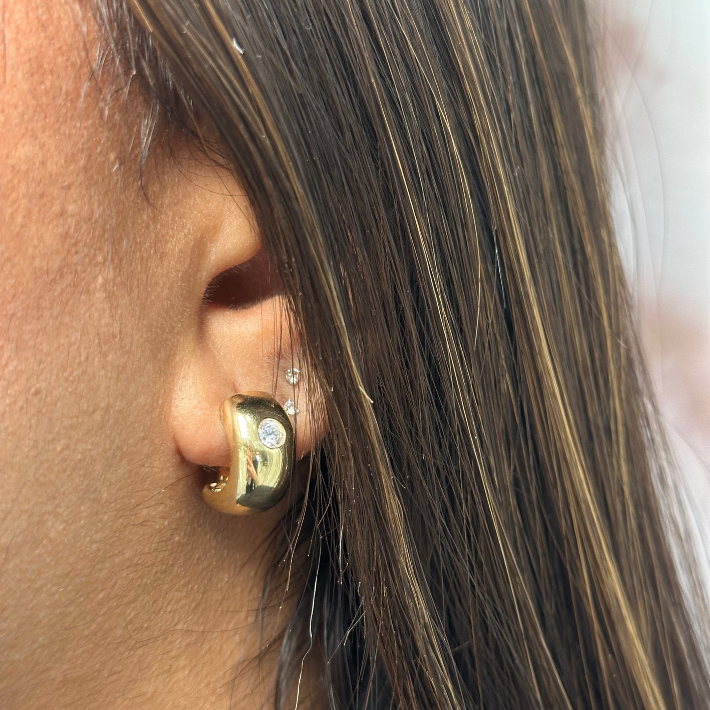 Omega Clasp Earrings with Clear Zirconia - SHOPKURY.COM