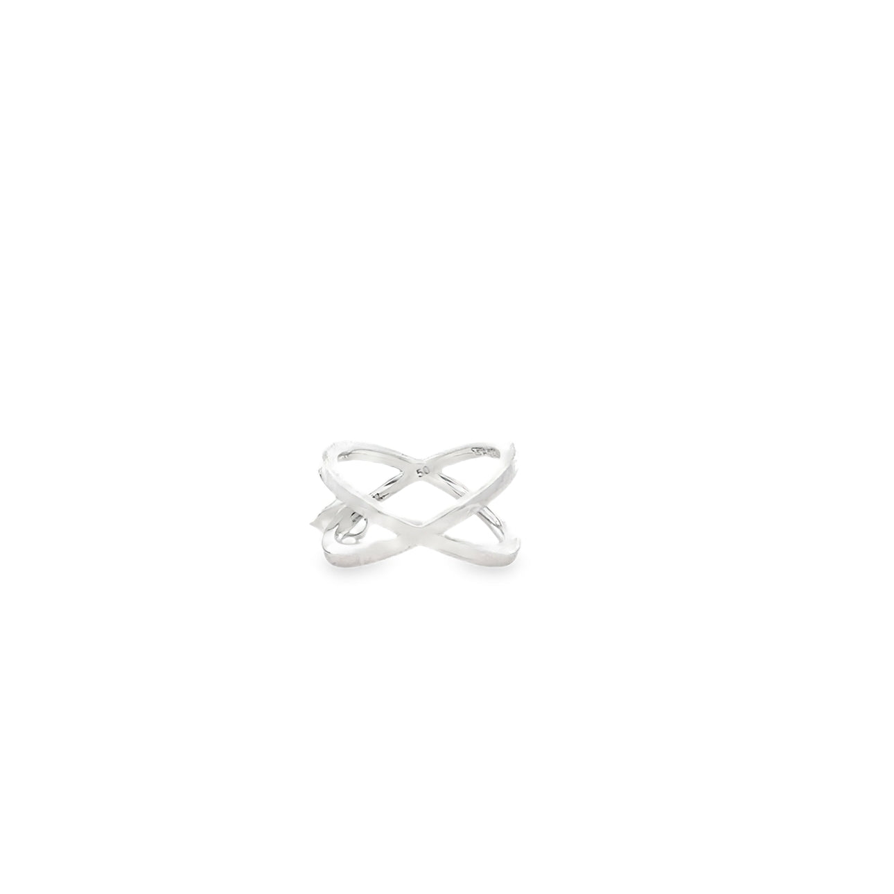 Smooth Crossed Ring -  Size 5 - SHOPKURY.COM