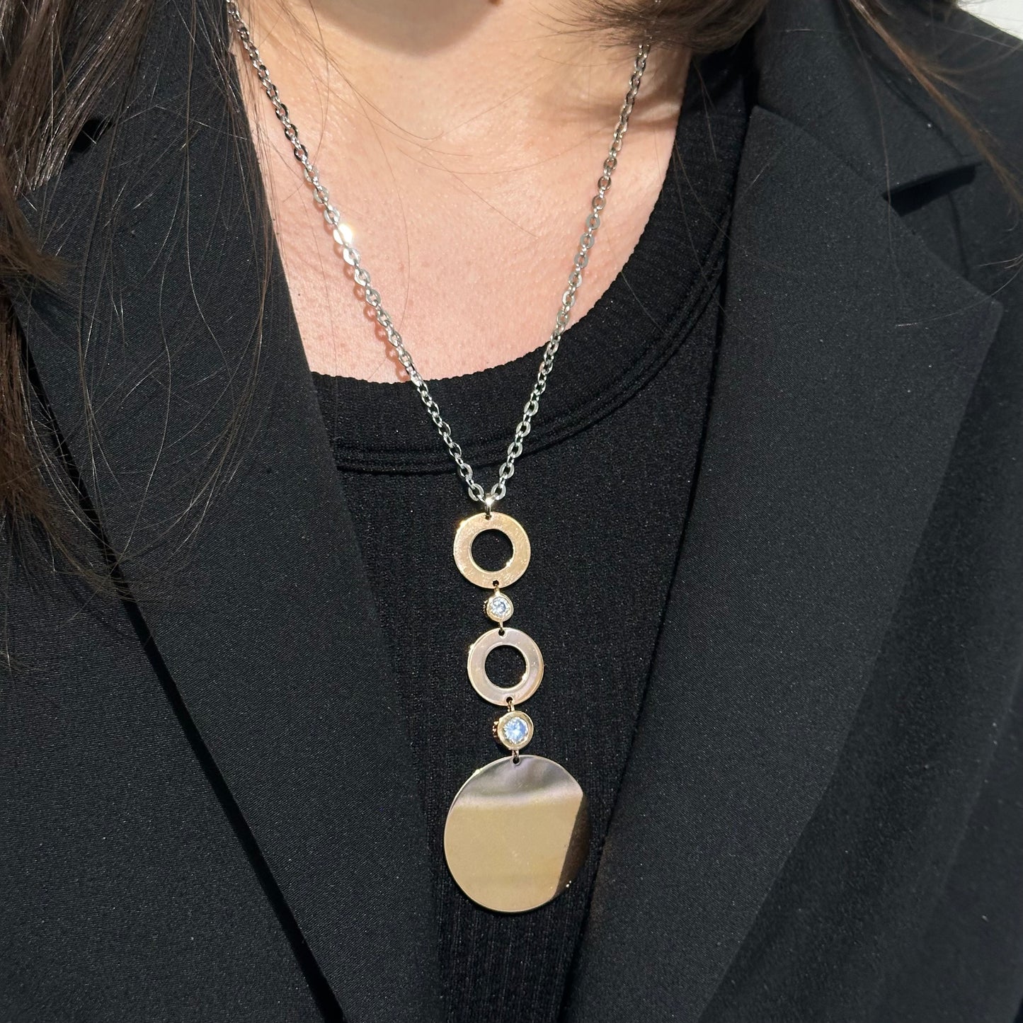 Multiple Circles Pendant Neckalce with Zirconia - SHOPKURY.COM