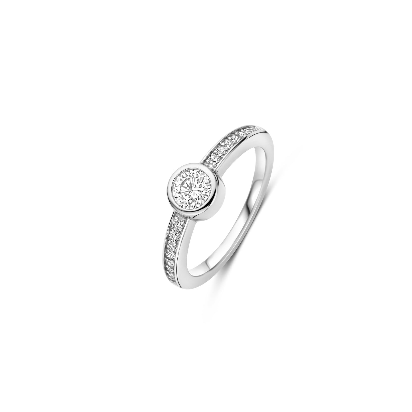 Core Signature Silver Ring - SHOPKURY.COM
