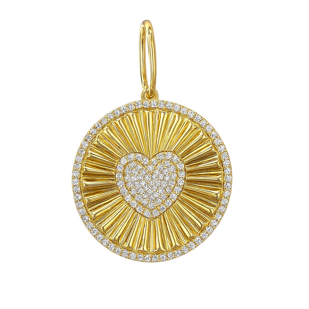 Flutted Diamond Heart Round Pendant - SHOPKURY.COM