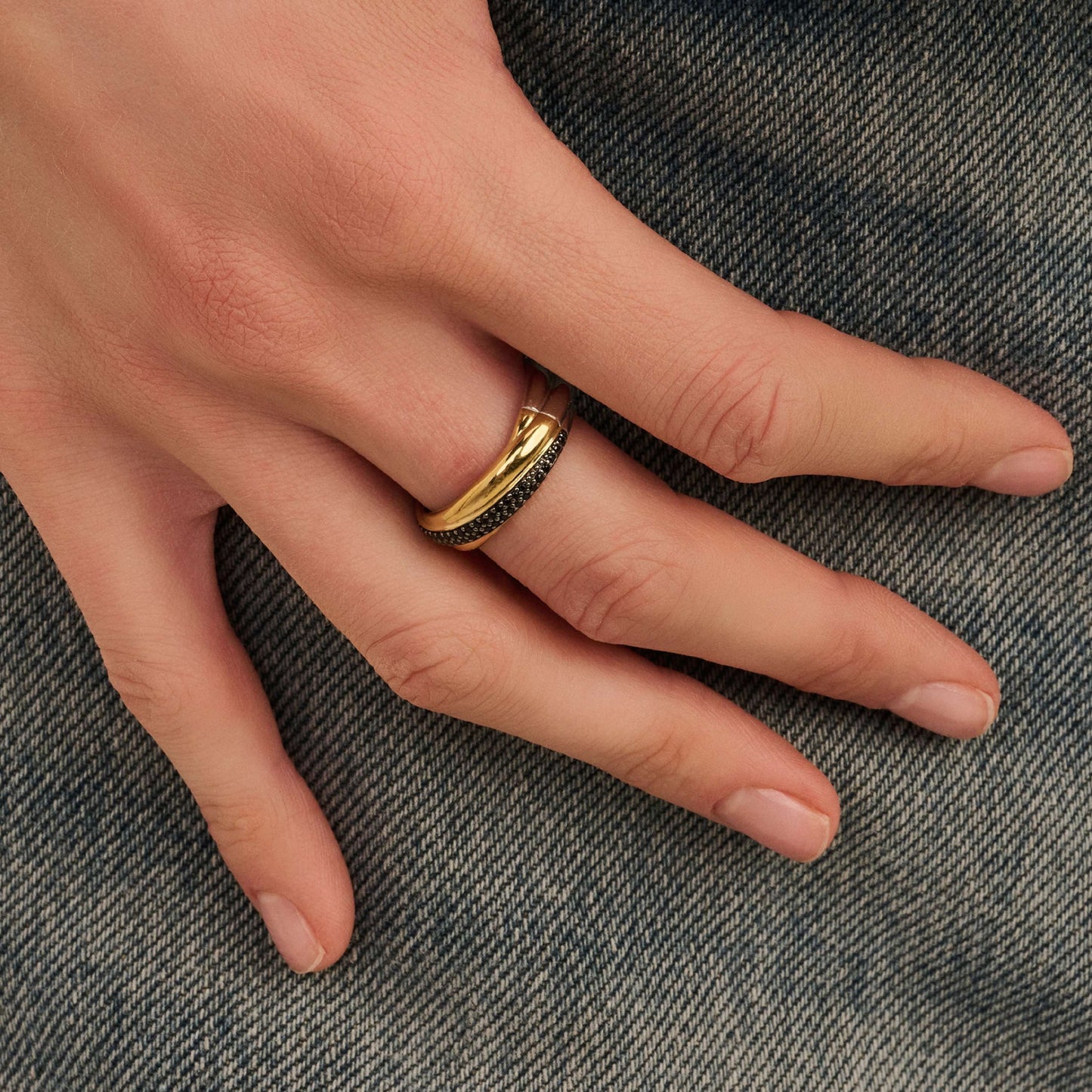 Black Crossover Ring by TI SENTO