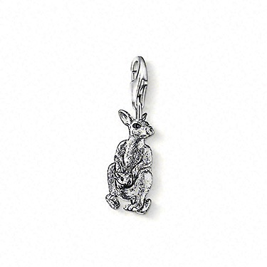 Kangaroo Mom Charm by THOMAS SABO - Available at SHOPKURY.COM. Free Shipping on orders over $200. Trusted jewelers since 1965, from San Juan, Puerto Rico.