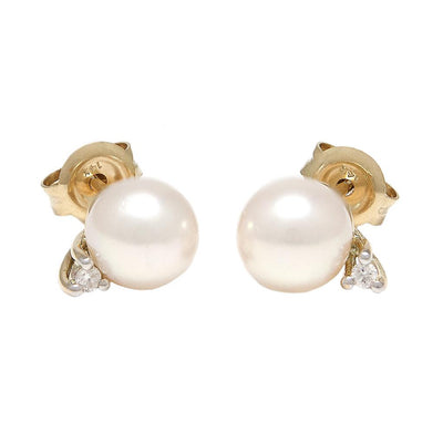 Diamond Pearl Duo Earrings by Kury - Available at SHOPKURY.COM. Free Shipping on orders over $200. Trusted jewelers since 1965, from San Juan, Puerto Rico.