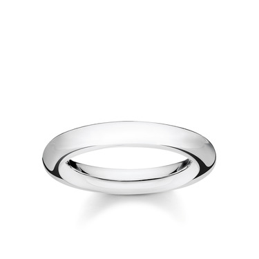 Classic Smooth Ring by Thomas Sabo - Available at SHOPKURY.COM. Free Shipping on orders over $200. Trusted jewelers since 1965, from San Juan, Puerto Rico.